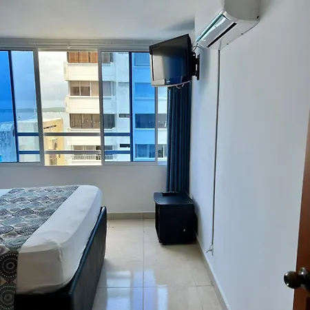 Apto Nuevo Conquistador, El Laguito Apartamento Cartagena